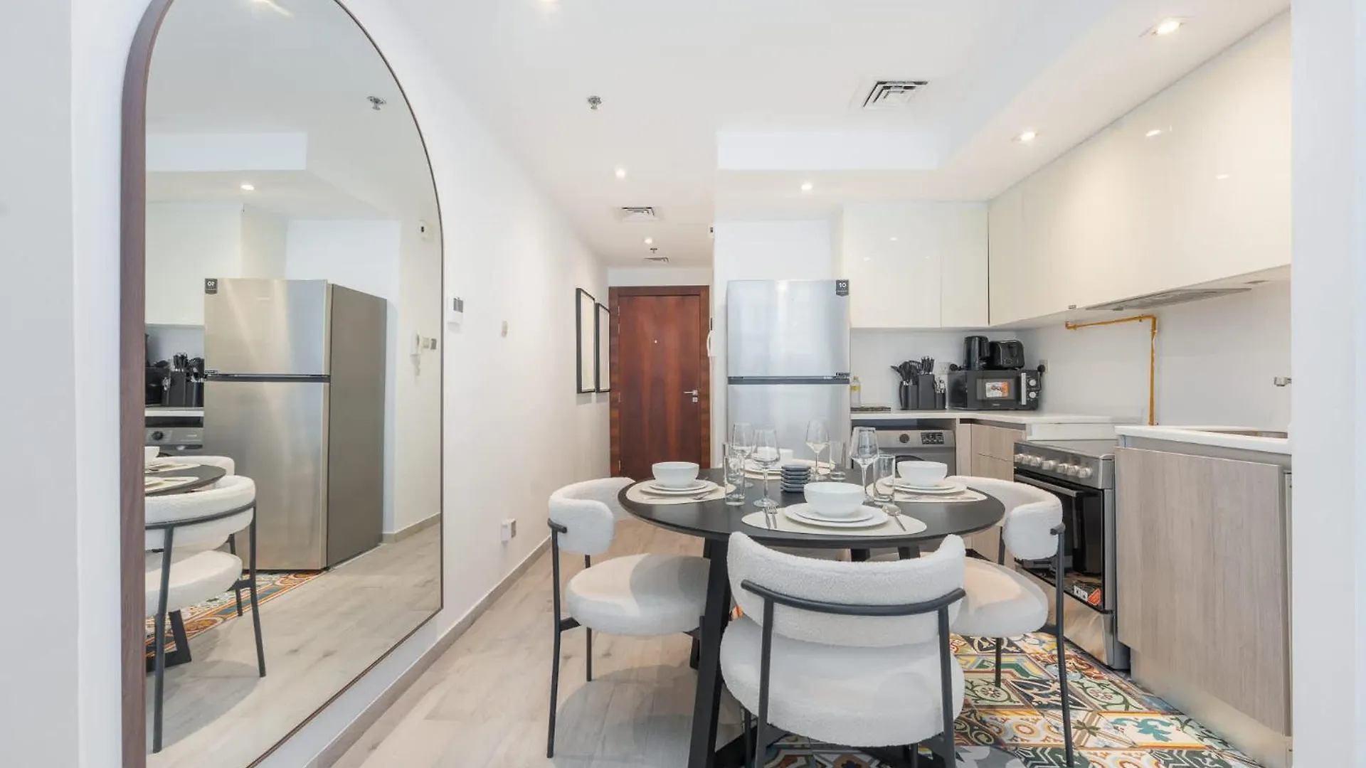 Elegant Living In A Prime Location Shamal Residence Dubai Apartment