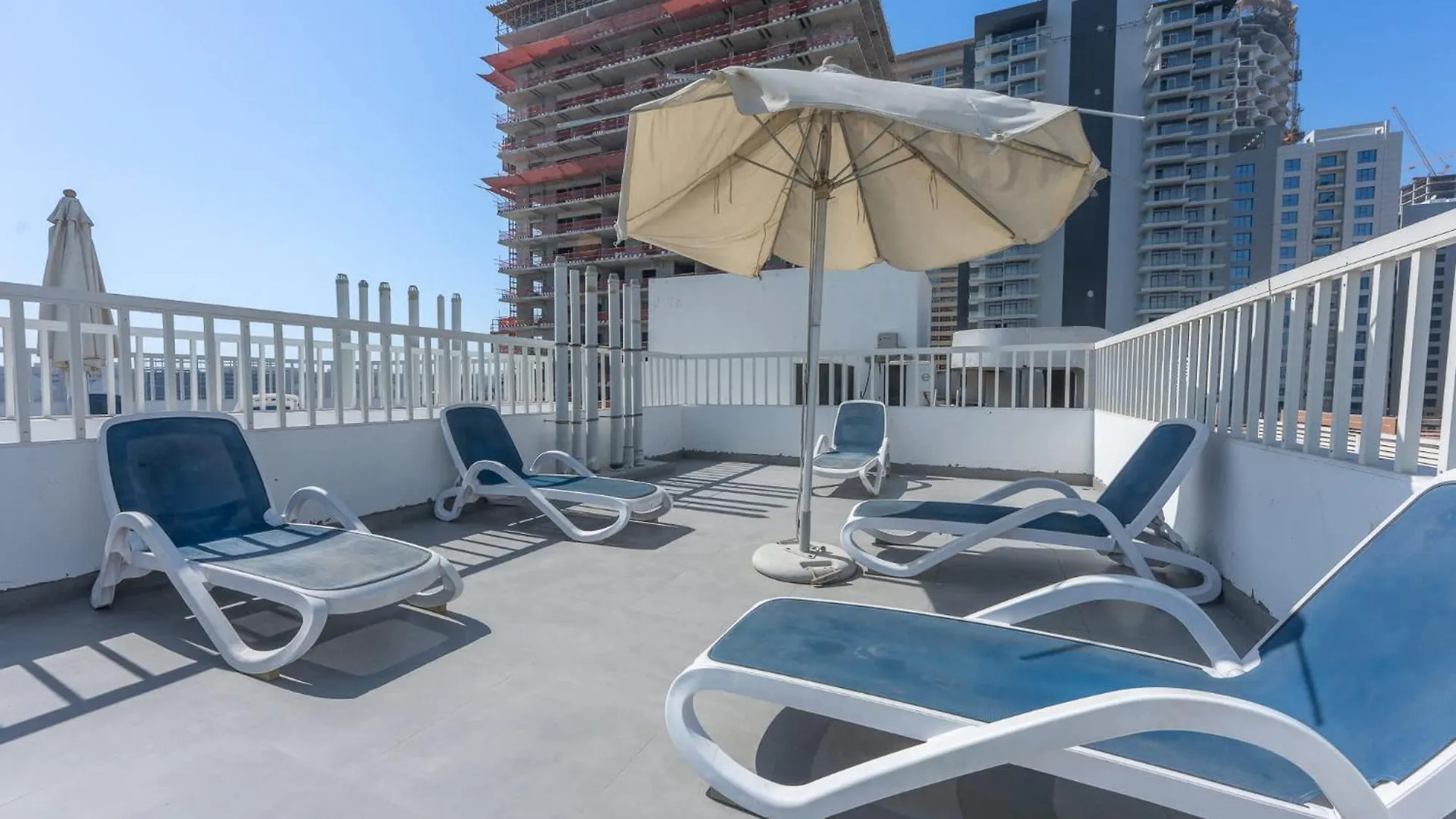 Elegant Living In A Prime Location Shamal Residence Dubai Apartment